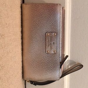 Kate spade wristlet